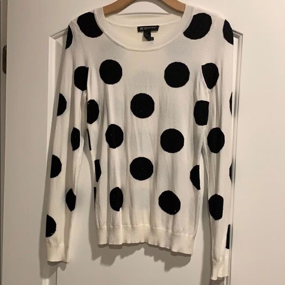 🎉1 hr sale 🎉black & white sweater - Picture 1 of 8